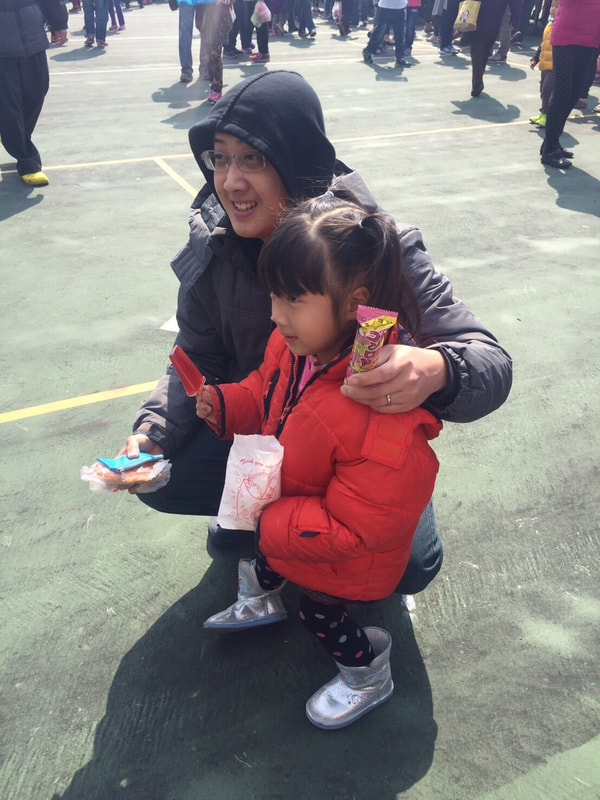 台北學校園遊會擺攤盛況-高CP值寒天Q棒